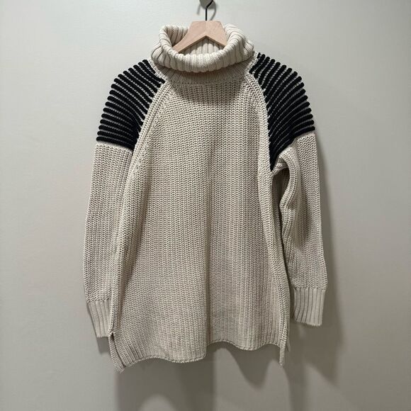 525 America Oversized Turtleneck Sweater sz L - Picture 1 of 5